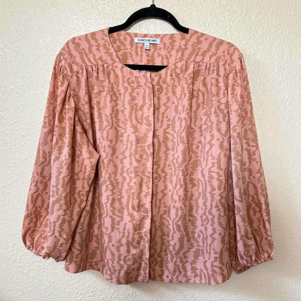 Elizabeth & James Pink and Tan Printed Silky Button Down Blouse Medium